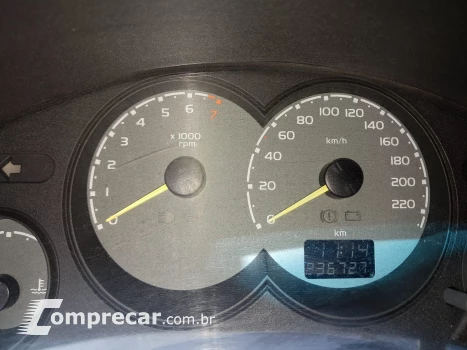 CORSA 1.0 MPFI Super Sedan 8V