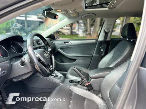 JETTA Comfortline 1.4 TSI 16V 4p Aut.