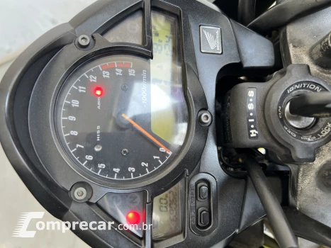 CB 600F HORNET