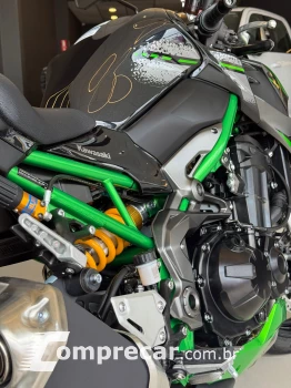 Z-900 R EDITION