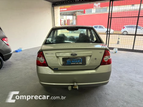 FIESTA 1.6 Rocam SE Sedan 8V