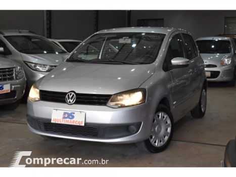 Volkswagen FOX - 1.6 MI 8V 4P MANUAL 4 portas