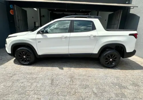 TORO 2.0 16V Turbo Freedom