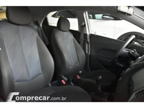 HB20 - 1.6 COMFORT PLUS 16V 4P MANUAL