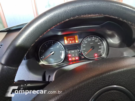 DUSTER 2.0 Tech Road 4X2 16V