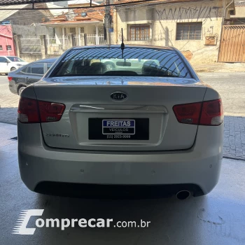 Cerato 1.6 16V Aut.
