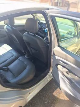 LINEA 1.8 Absolute 16V