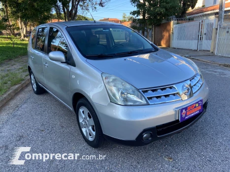 NISSAN LIVINA 1.8 16V 4 portas