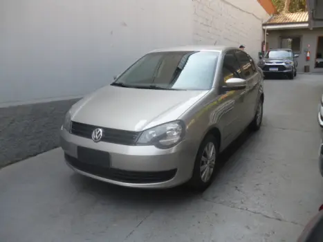 POLO SEDAN 1.6 i motion MI Comfortline 8V
