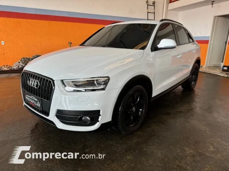 Audi Q3 2.0 TFSI Attraction Quattro S Tronic 4 portas