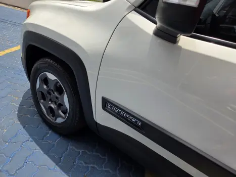 RENEGADE 1.8 16V FLEX SPORT 4P AUTOMÁTICO