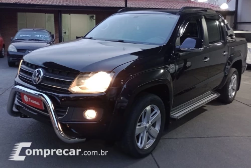 Volkswagen Amarok 2.0 12V CABINE DUPLA HIGHLINE TURBO INTERCOOLER 4 portas