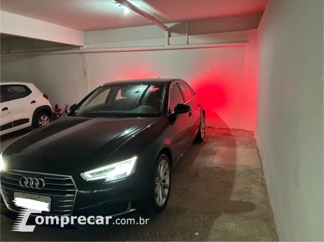 Audi A4 2.0 TFSI Prestige S Tronic 4 portas