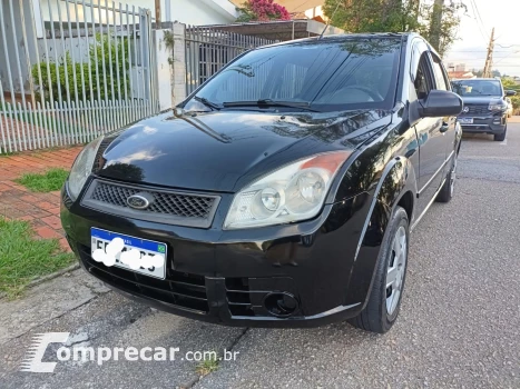 FORD FIESTA 1.0 MPI 8V 4 portas