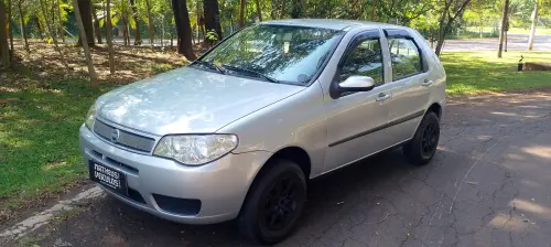 Fiat Palio 1.0 4 portas