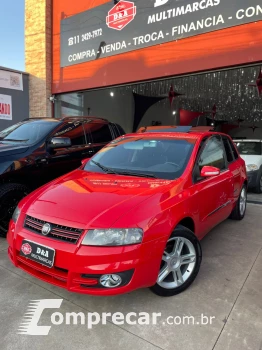 Fiat STILO 1.8 MPI Sporting 8V 4 portas