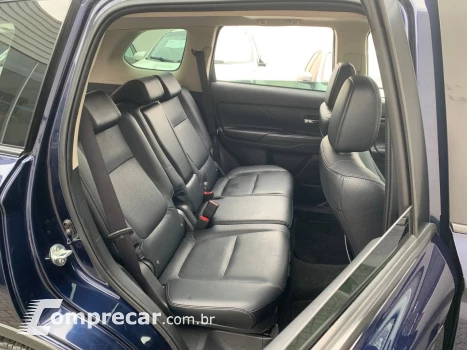 OUTLANDER 2.0 16V 160cv Aut.
