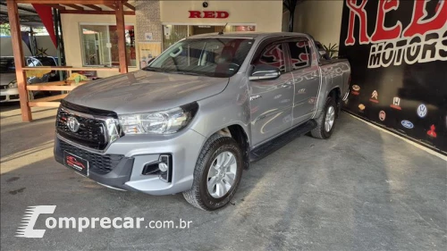 Toyota HILUX 2.8 SR 4X4 CD 16V 4 portas