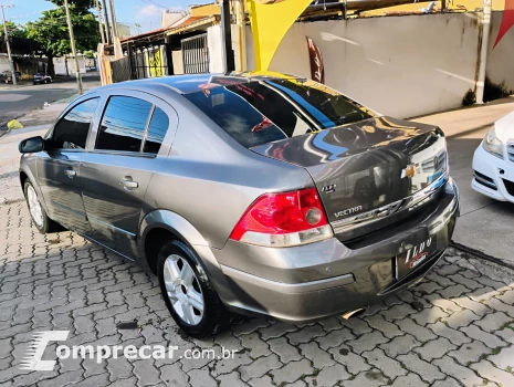 VECTRA 2.0 MPFI Expression 8V
