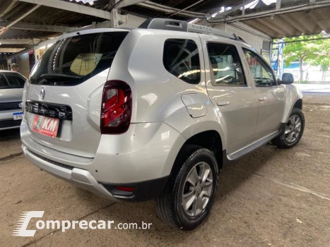 DUSTER 16 D CVT