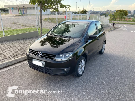 Volkswagen FOX 1.0 MI 8V 4 portas