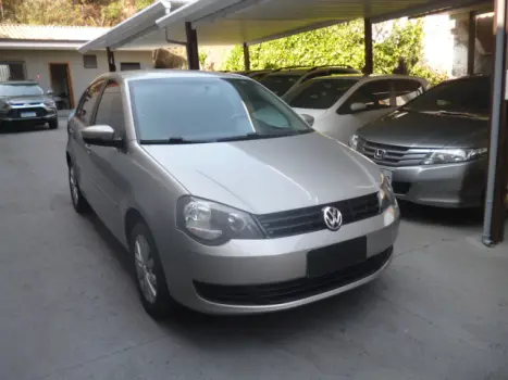 POLO SEDAN 1.6 i motion MI Comfortline 8V