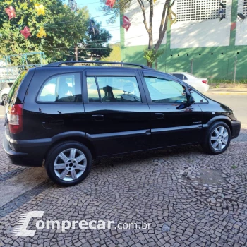 Zafira Eleg.2.0 MPFI FlexPower 8V 5p Aut