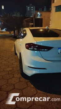 ELANTRA 2.0 16V