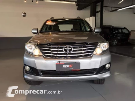 HILUX SW4 2.7 SR 7 Lugares 4X2 16V