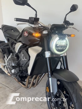 CB 1000r