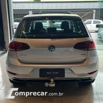 Golf Comfort. 200 TSI 1.0 Flex 12V Aut.