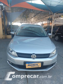 Volkswagen JETTA 2.0 Comfortline 120cv 4 portas