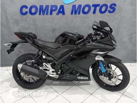 Yamaha R15 ABS - Street