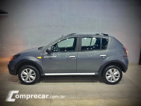 SANDERO STEPWAY Hi-Flex 1.6 16V 5p