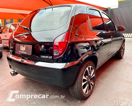 CELTA 1.0 MPFI LT 8V