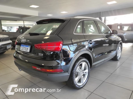 Q3 2.0 TFSI Ambiente Quattro