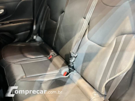 RENEGADE - 1.8 16V LONGITUDE 4P AUTOMÁTICO