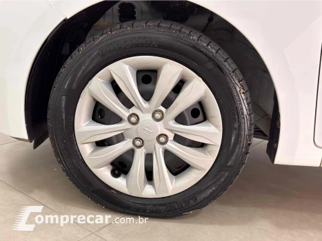 HB20 1.6 COMFORT PLUS 16V FLEX 4P MANUAL