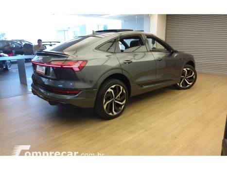 E-TRON ELÉTRICO SPORTBACK PERFORMANCE BLACK
