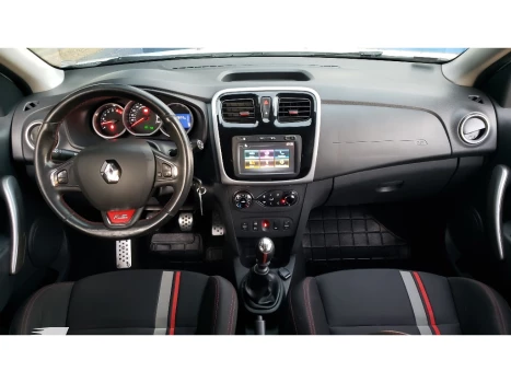 Renault SANDERO 2.0 16V HI-FLEX RS RACING SPIRIT MANUAL 4 portas