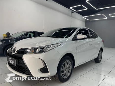 YARIS 1.5 16V Sedan XS Connect