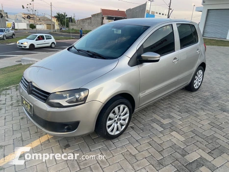 Volkswagen Fox Trendline 1.6 4 portas