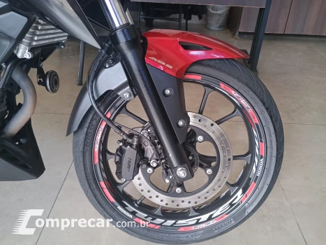 CB 300 F TWISTER