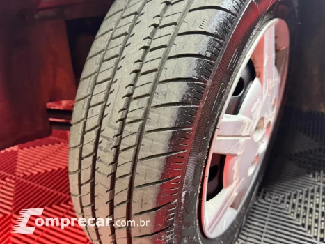 CLASSIC 1.0 MPFI LS 8V 4P MANUAL