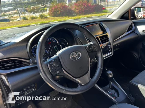 YARIS 1.5 16V Sedan XS