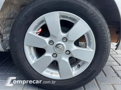LIVINA 1.6 S 16V