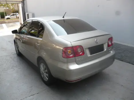 POLO SEDAN 1.6 i motion MI Comfortline 8V