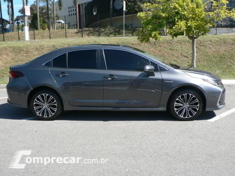 COROLLA 1.8 VVT-I Hybrid Altis Premium