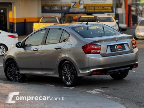 CITY Sedan LX 1.5 Flex 16V 4p Aut.