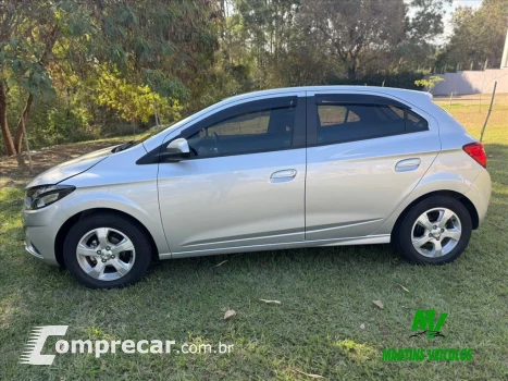 ONIX 1.4 MPFI LT 8V FLEX 4P AUTOMÁTICO